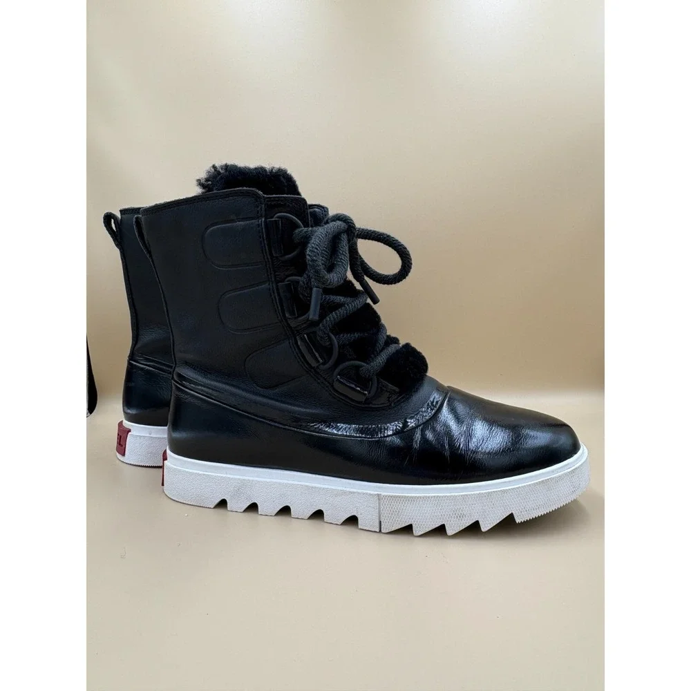 Sorel Joan‎ of Artic Boots, Women's Size 9